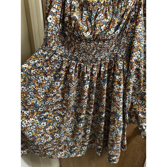 SHEIN Vaycay Ditsy Floral Shirred Bodice Square Neck Dress Plus Size 2XL Peplum - Picture 3 of 7